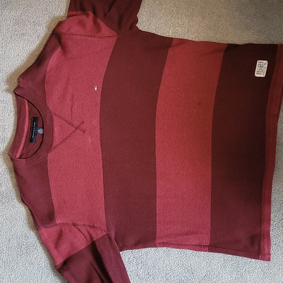 Mens red, large long sleeve Tommy Hilfiger sweater - Picture 2 of 2